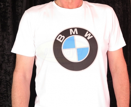 Talla de camiseta. L, con el LOGOTIPO de BMW